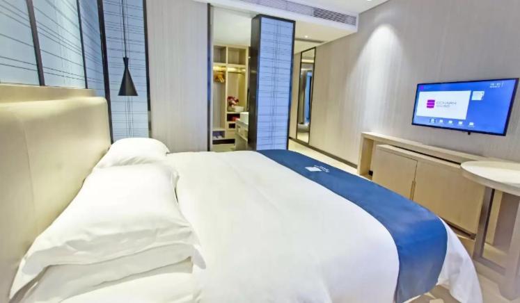 Echarm Hotel Ji'Nan Railway Station Цзинань Экстерьер фото