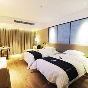 Echarm Hotel Ji'Nan Railway Station Цзинань Экстерьер фото