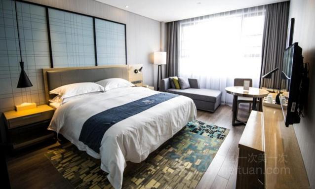 Echarm Hotel Ji'Nan Railway Station Цзинань Экстерьер фото