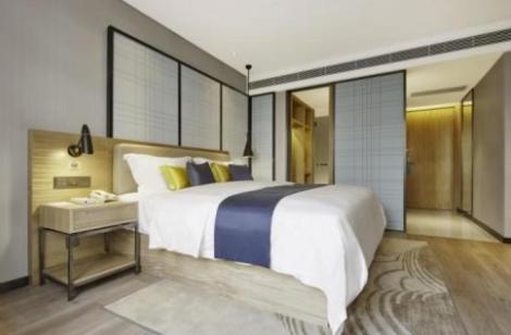 Echarm Hotel Ji'Nan Railway Station Цзинань Экстерьер фото